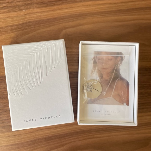 James Michelle “Good Vibes” necklace - Picture 5 of 5